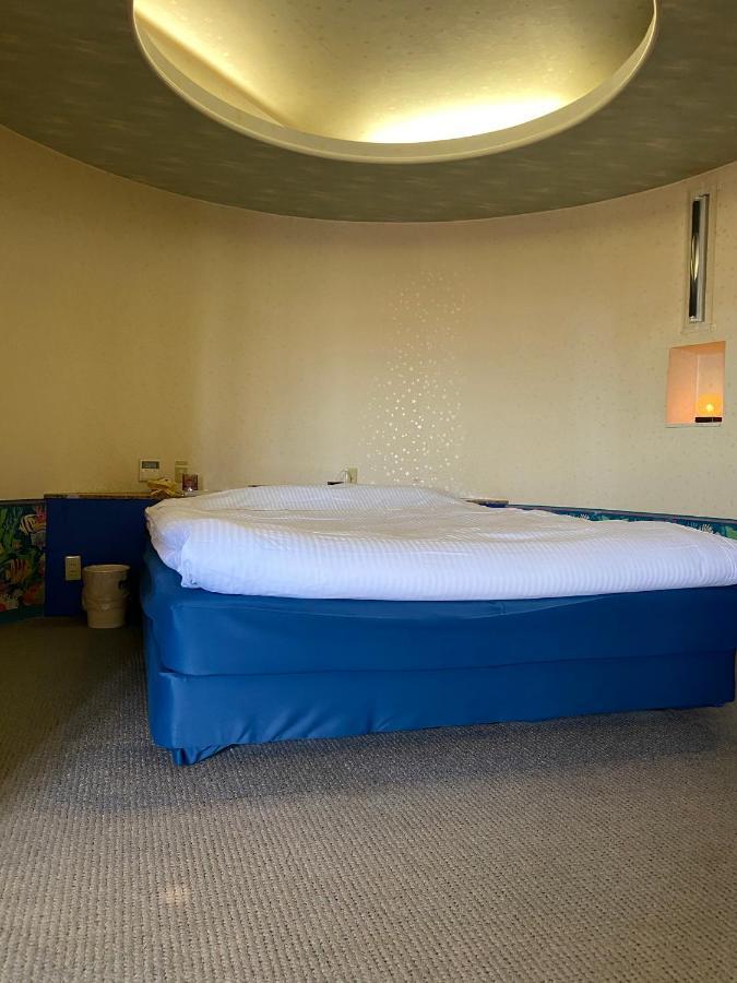 Hotel Venus Kanie (Adults Only) Екстериор снимка